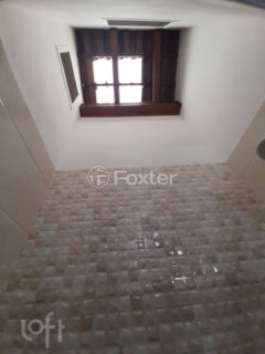 Image 38 - 1017470