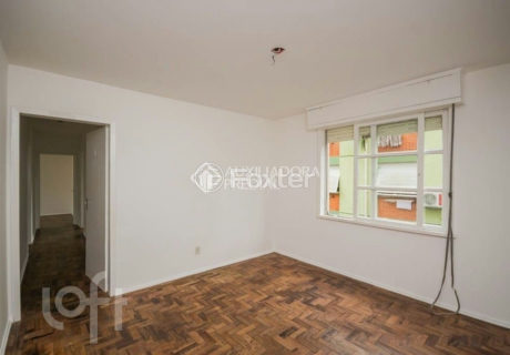 Image 37 - 1017471