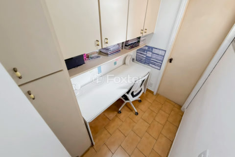 Image 30 - 1017477