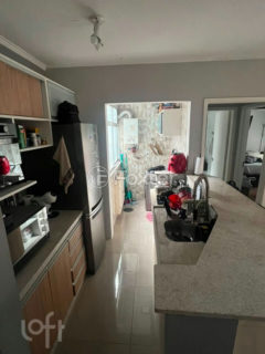 Image 1 - 1017490