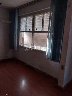 Image 3 - 1017503