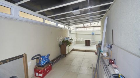 Image 31 - 1017517