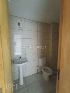 Image 7 - 1017528