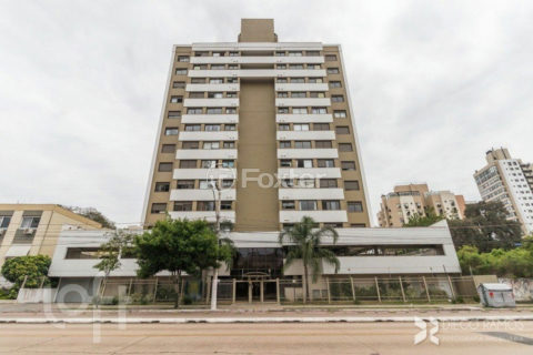 Image 35 - 1017547