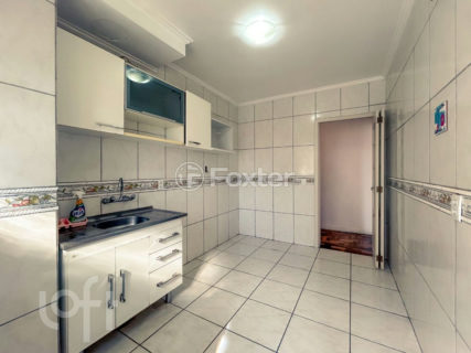 Image 7 - 1017548