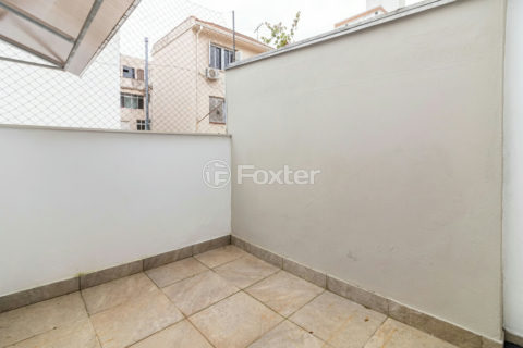 Image 28 - 1017549