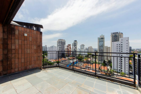 Image 31 - 1017558
