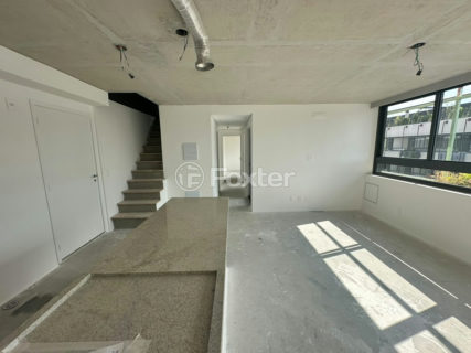 Image 4 - 1017564