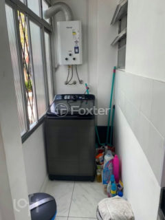 Image 10 - 1017589
