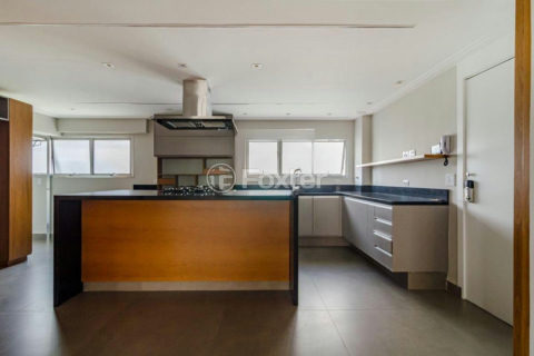 Image 2 - 1017603