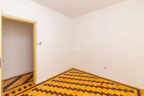Image 17 - 1017639