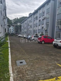 Image 22 - 1017677