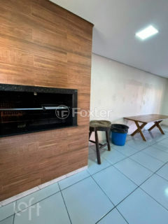 Image 37 - 1017683