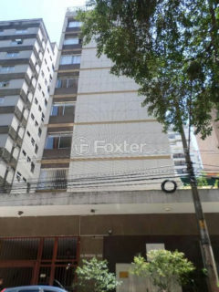 Image 10 - 1017690