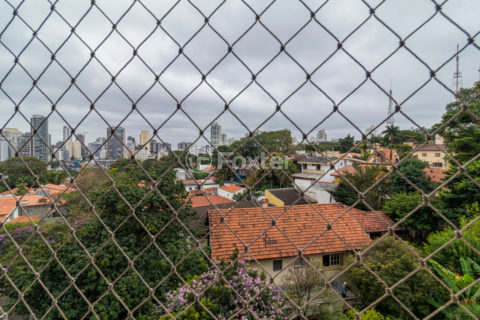 Image 2 - 1017720