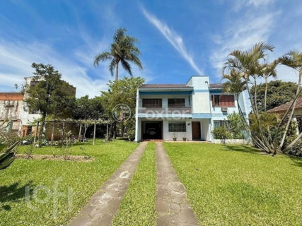 Image 30 - 1017729