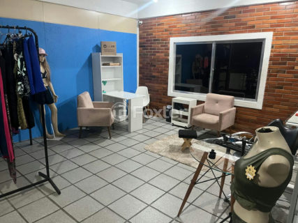 Image 3 - 1017747