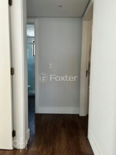 Image 43 - 1017748