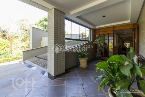 Image 40 - 1017765