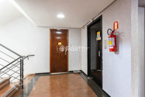 Image 20 - 1017779