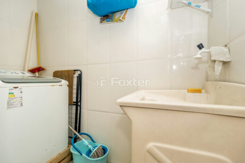 Image 25 - 1017784