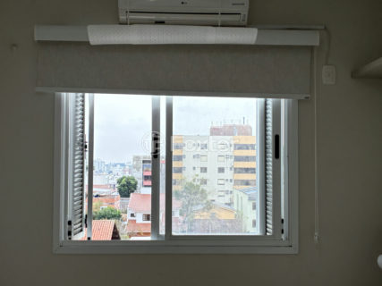Image 12 - 1017793