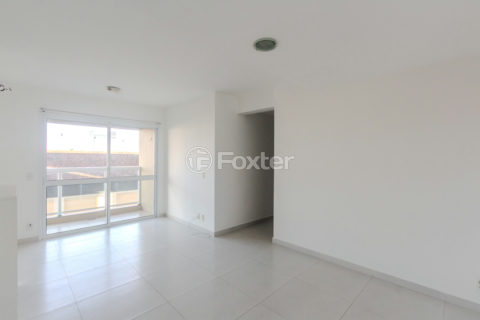 Image 1 - 1017811