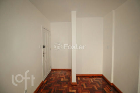 Image 39 - 1017815