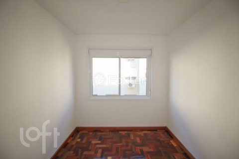 Image 21 - 1017815