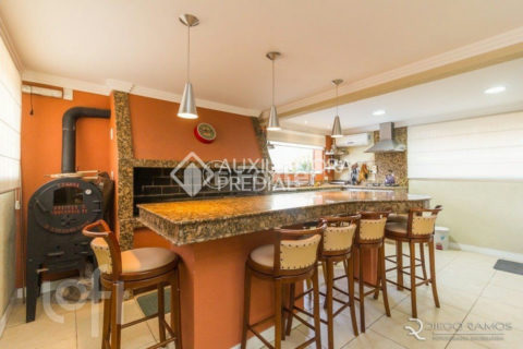 Image 2 - 1017816