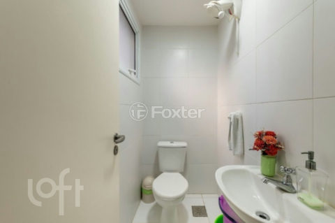 Image 35 - 1017818