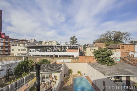 Image 25 - 101782