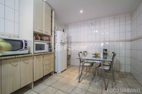 Image 27 - 101782