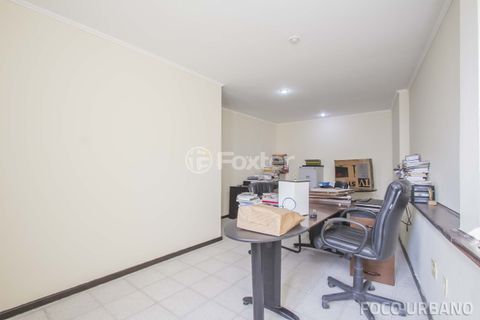 Image 37 - 101782