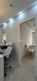 Image 3 - 1017826