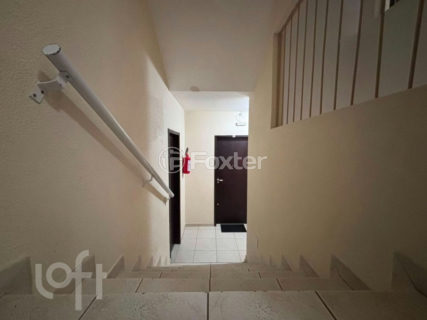 Image 30 - 1017831