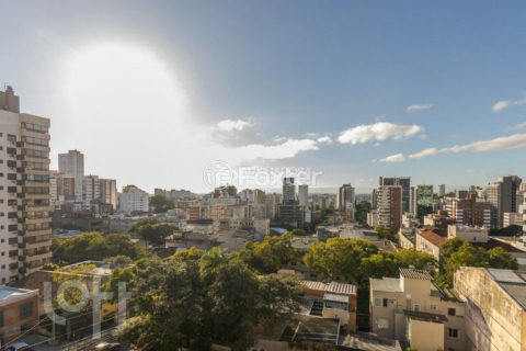 Image 21 - 1017836