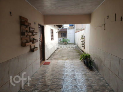 Image 20 - 1017844