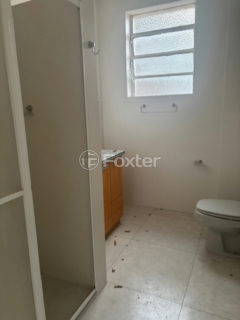 Image 7 - 1017884