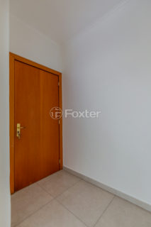 Image 6 - 1017884