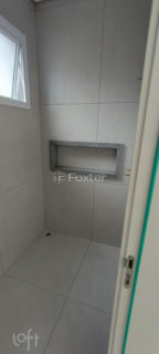 Image 10 - 1017900