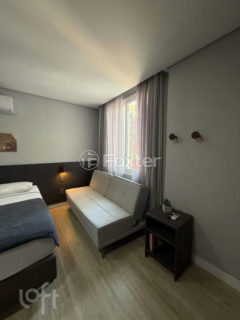 Image 3 - 1017919