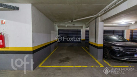 Image 30 - 1017920