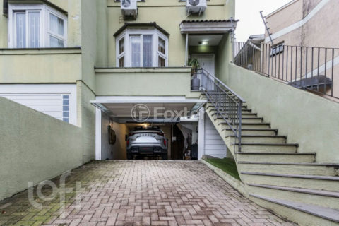Image 38 - 1017934