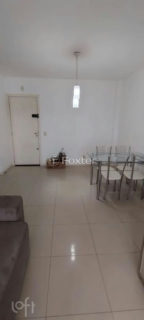 Image 1 - 1017935