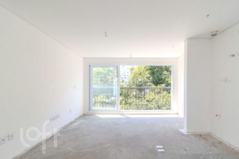 Image 4 - 1017936