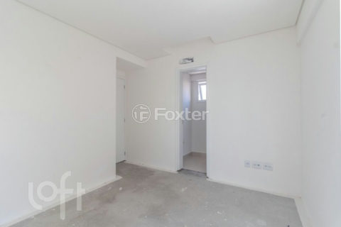 Image 11 - 1017936
