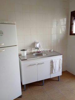 Image 2 - 1017937
