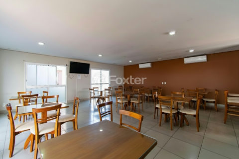 Image 23 - 1017950