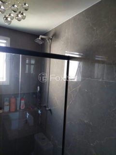 Image 19 - 1017955